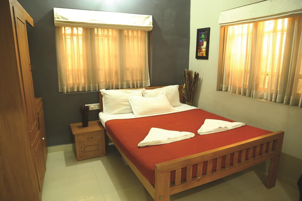 Wayanad Cliff Hotels Apartments Kalpetta Room photo