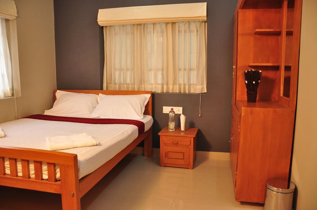 Wayanad Cliff Hotels Apartments Kalpetta Room photo